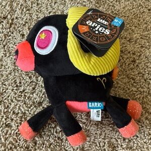 BARK BOX Aries Dog Toy - Zodiac Astrology - BarkBox Dogstrology Squeaky M/L